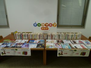 2112bookfair1